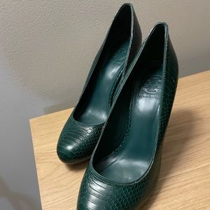 Tory Burch Animal Print Pumps